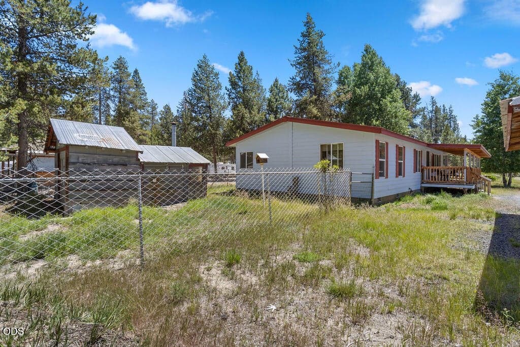 Photo of 15688 Rim 5 of 28