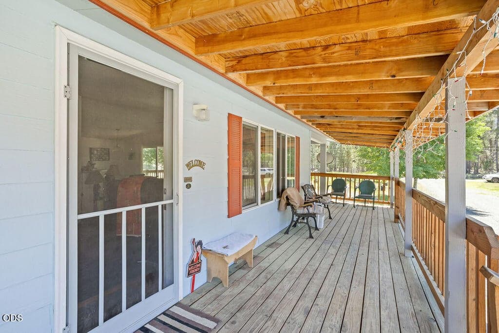 Photo of 15688 Rim Drive 9 of 28
