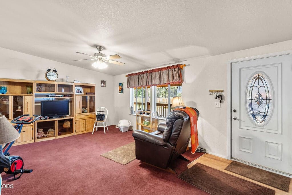 Photo of 15688 Rim Drive 12 of 28