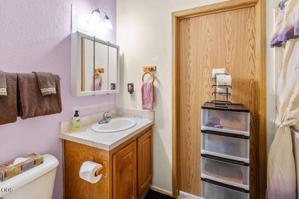 Photo of 15688 Rim Drive 19 of 28