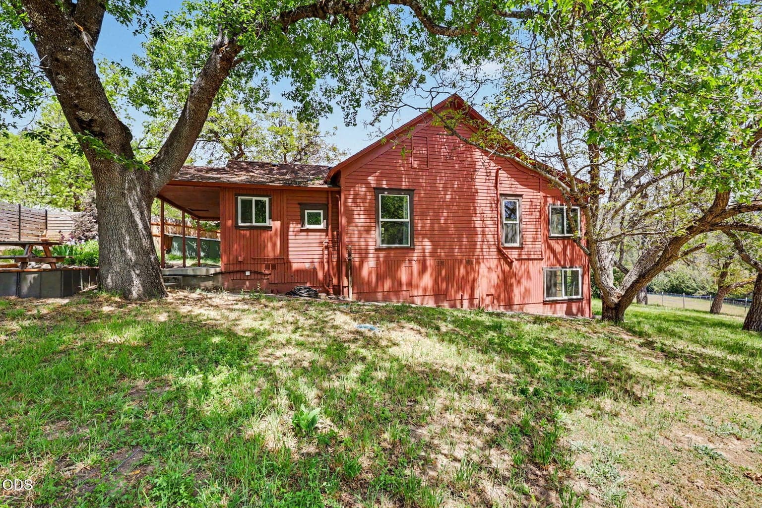 Photo of 5758 Sterling Creek 3 of 51