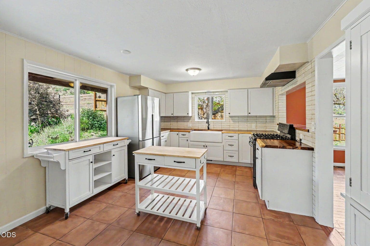 Photo of 5758 Sterling Creek 5 of 51