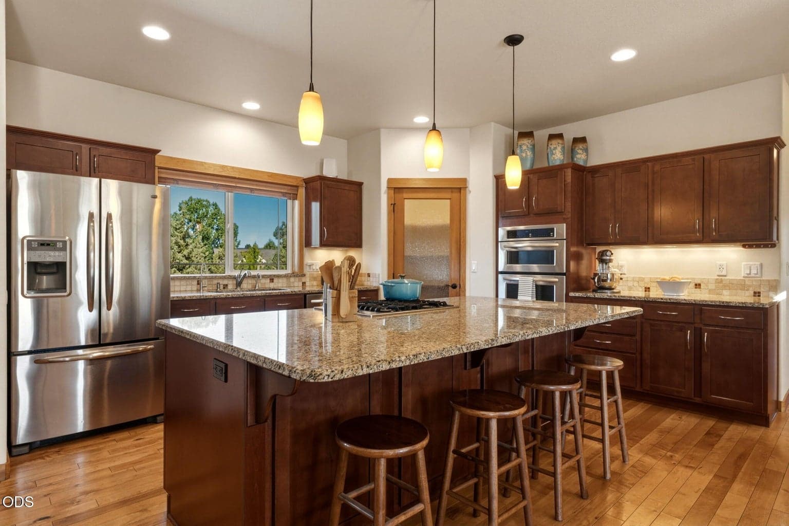Photo of 20825 Rorick Drive 4 of 48