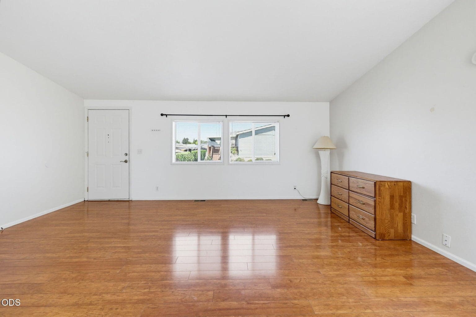 Photo of 2111 Kings 4 of 25