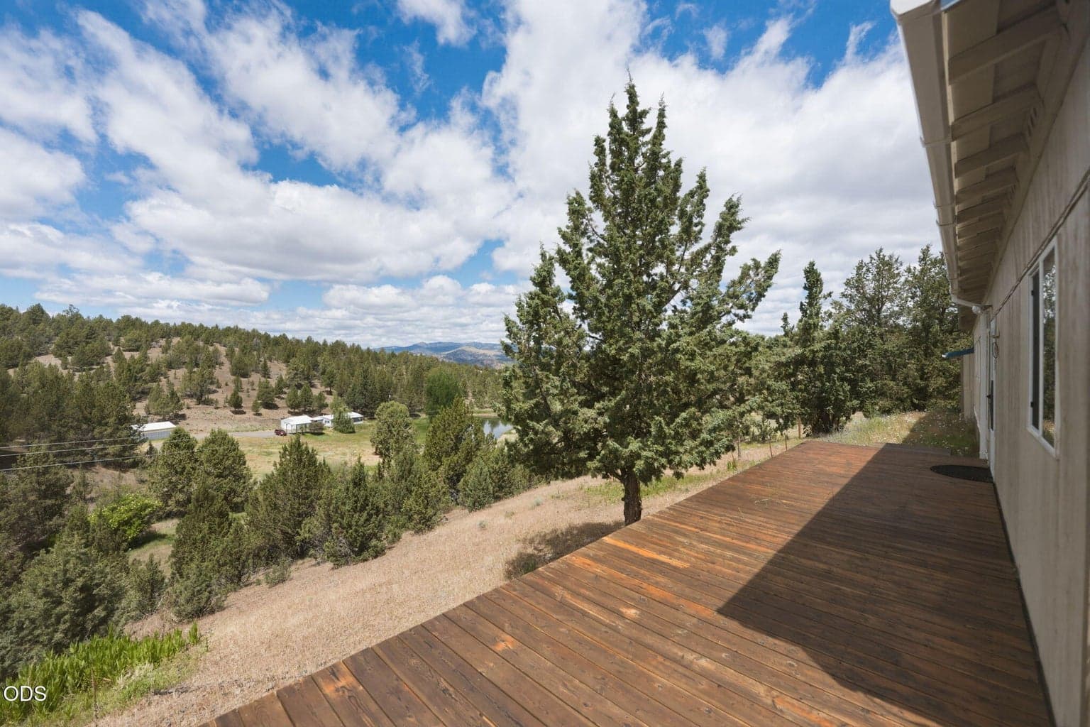 Photo of 26547 Chimney Gulch 6 of 81
