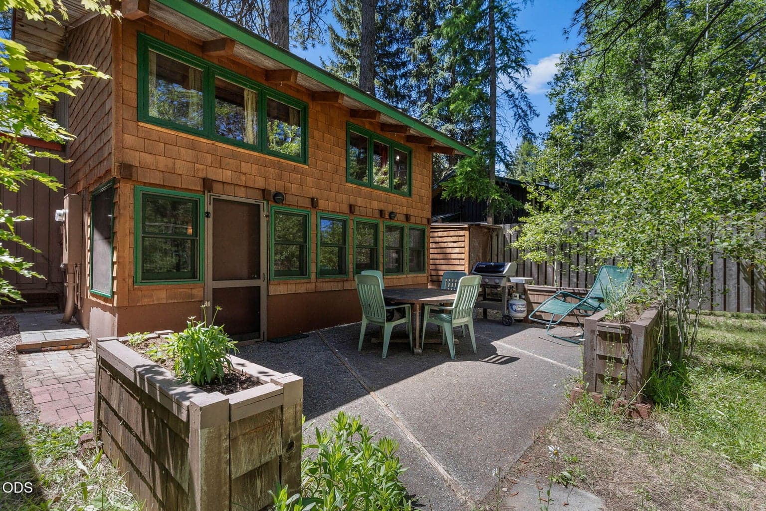 Overlooks a beautiful lush backyard