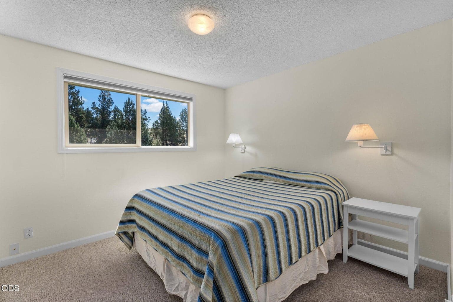 Photo of 4940 NW Jackpine Avenue 23 of 53