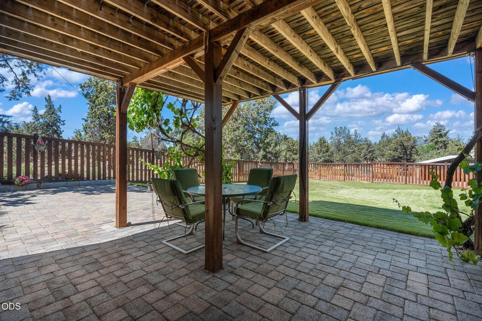 Photo of 4940 NW Jackpine Avenue 33 of 53