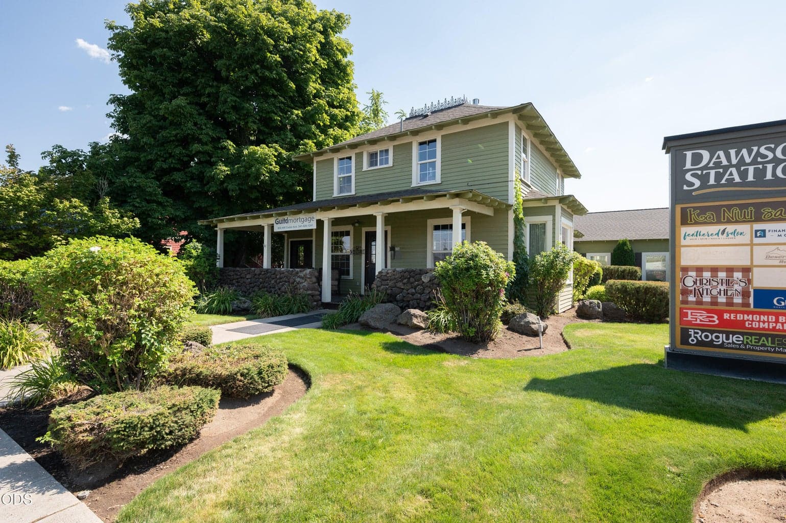 Photo of 636 Cedar 1 of 8