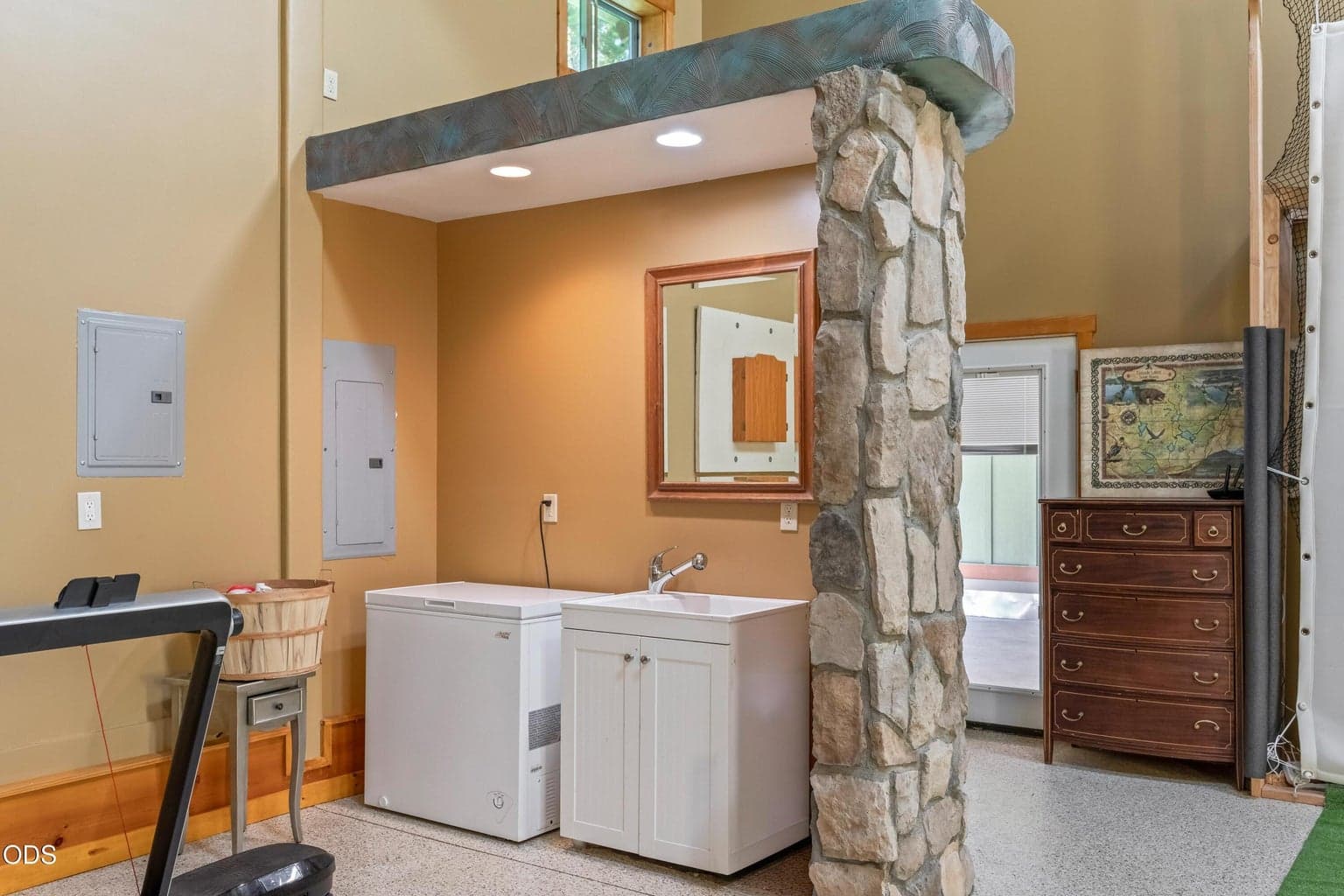 Photo of 17283 Kingfisher Drive 24 of 38