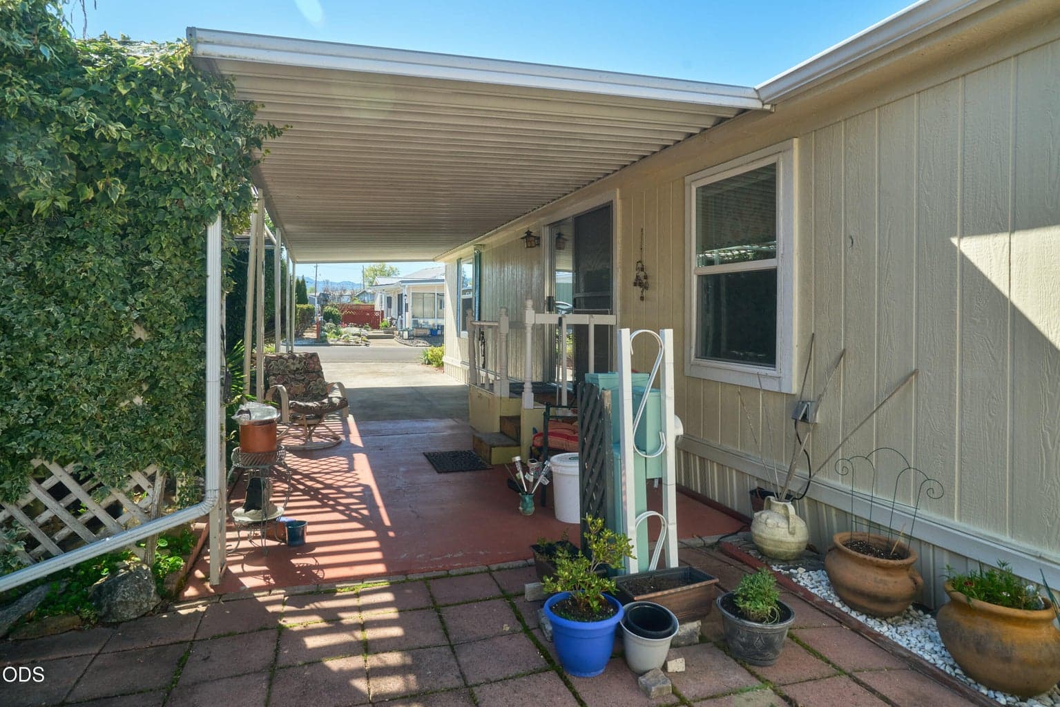 Photo of 3431 Pacific 5 of 28