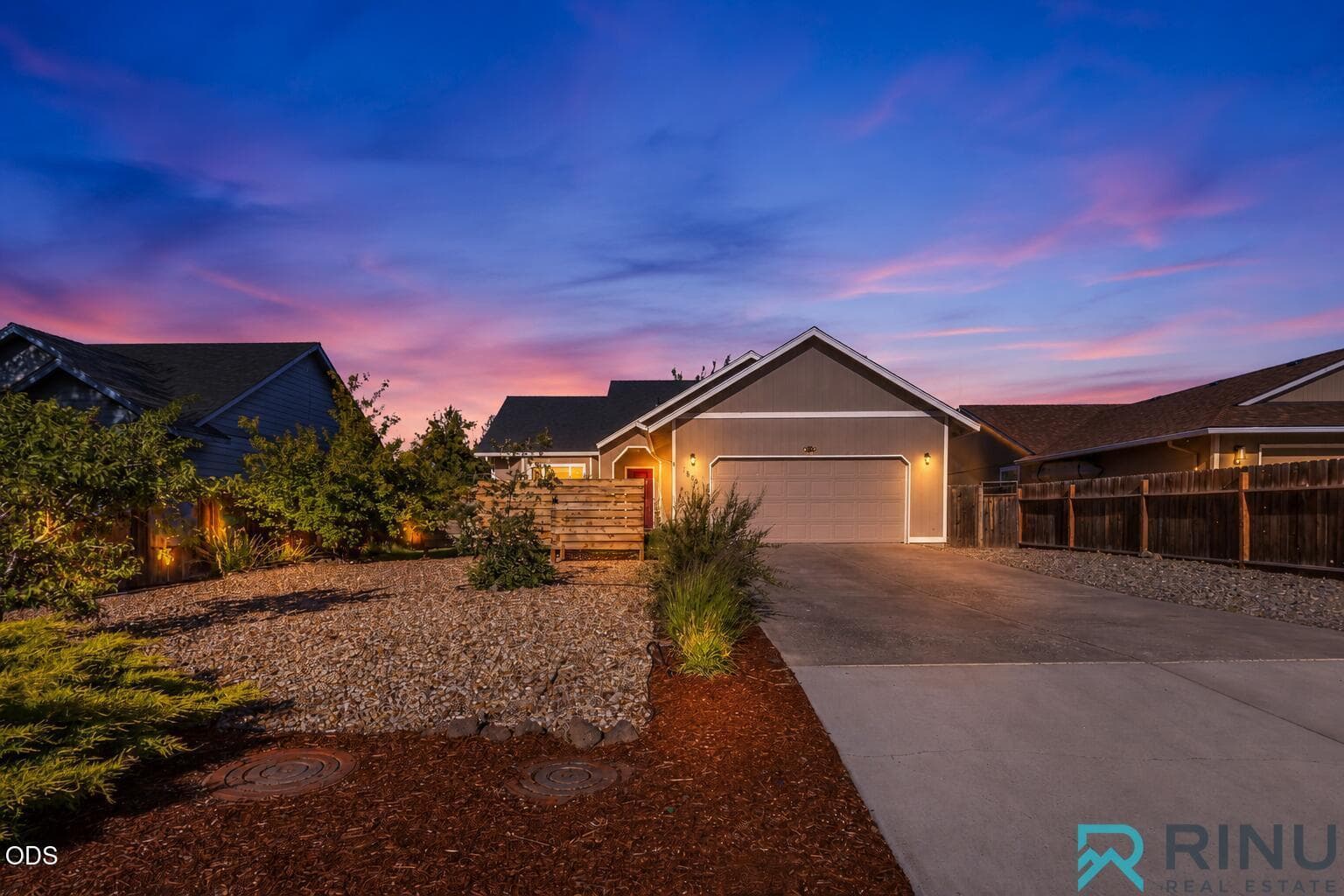 Inviting single-level Redmond home with