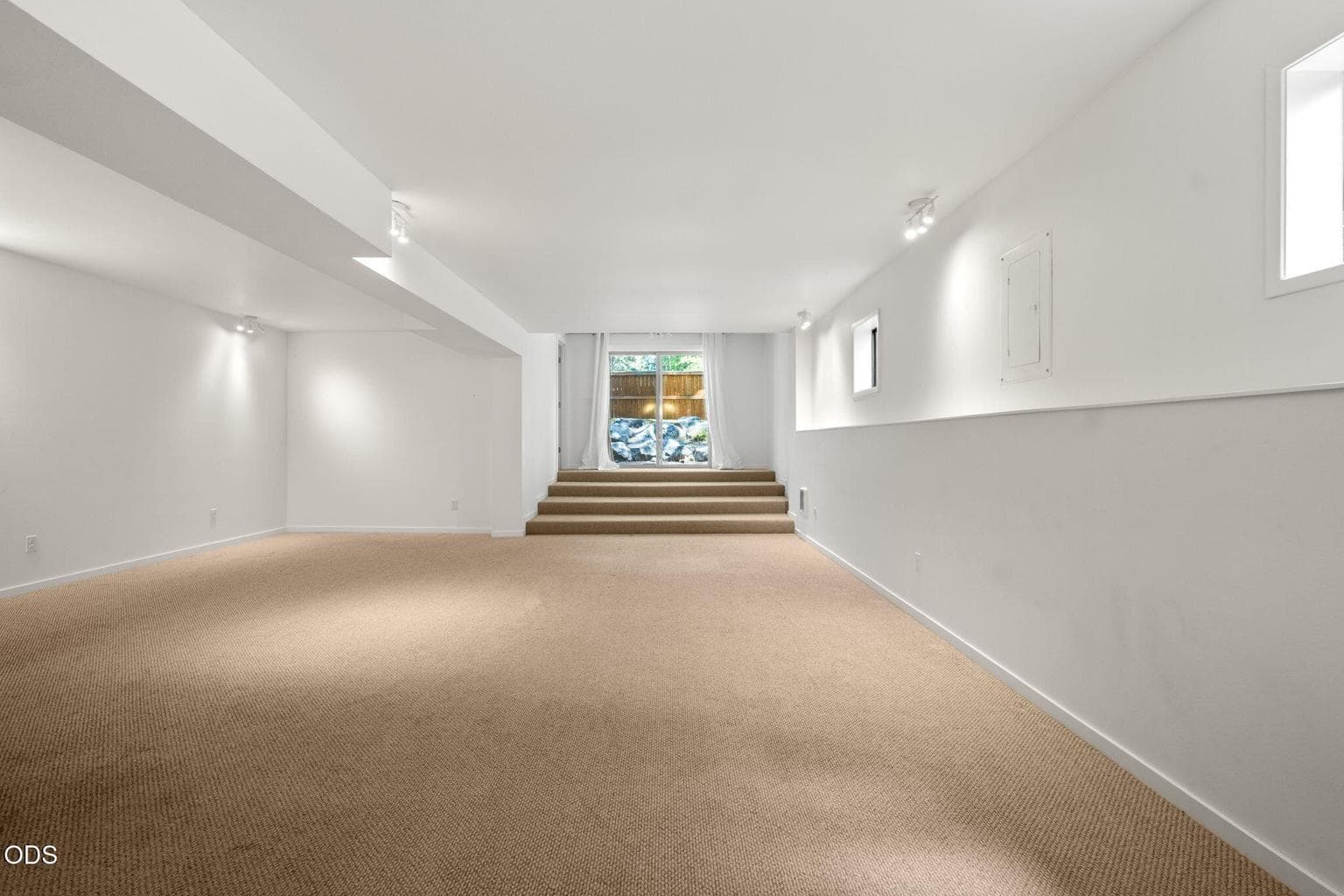 Photo of 2204 NW Marken Street 35 of 45