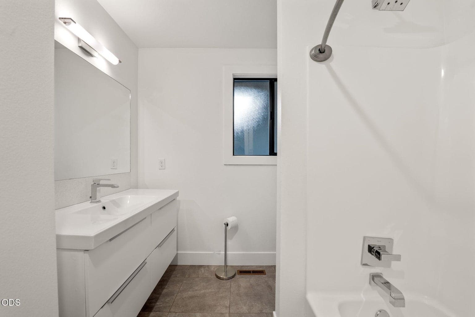 Photo of 2204 NW Marken Street 29 of 45