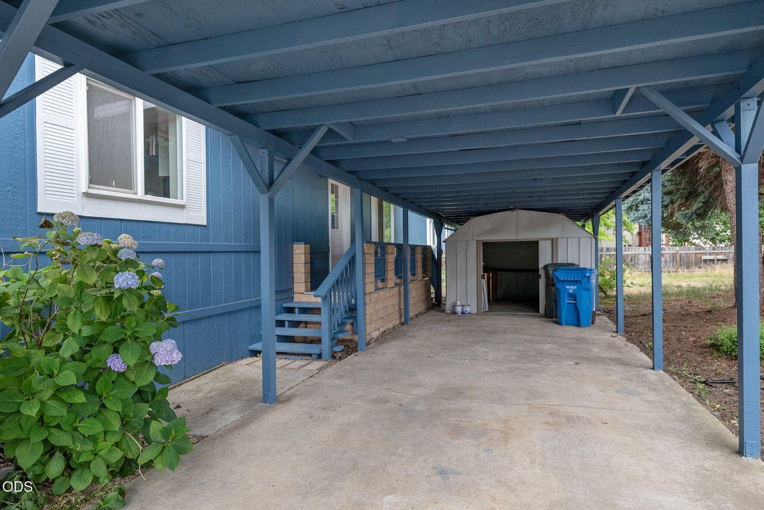 Photo of 315 Evans Creek 4 of 19