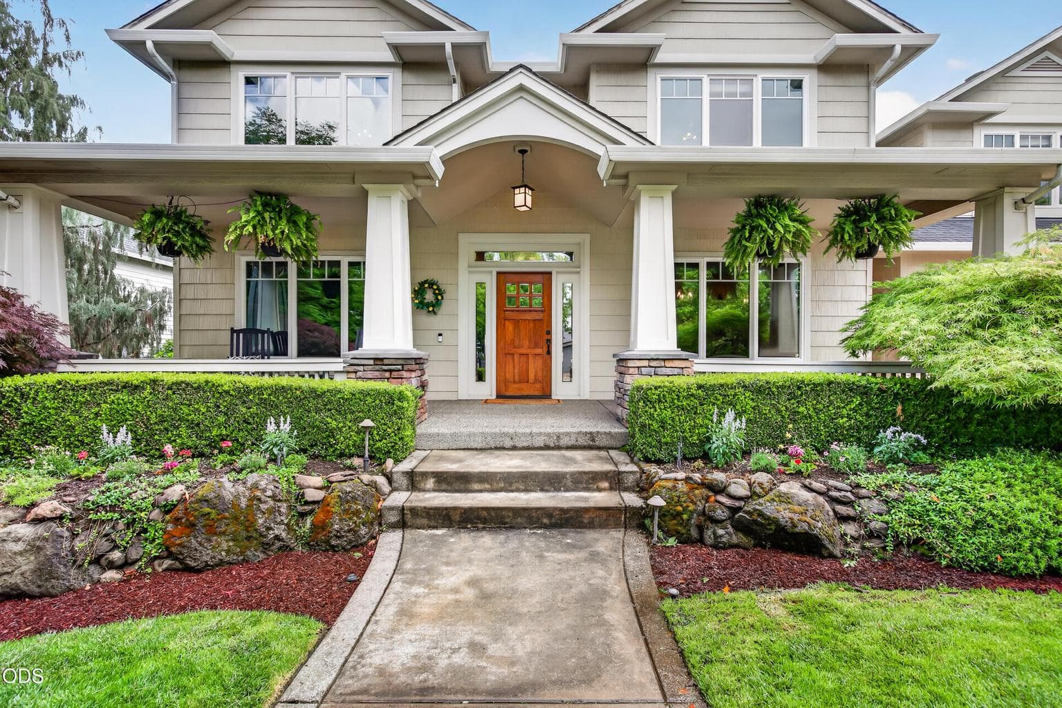 Photo of 2630 Kerrisdale Ridge 2 of 75