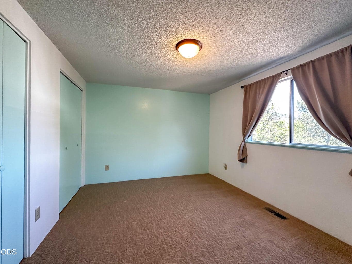 Photo of 121 Lincoln 4 of 42