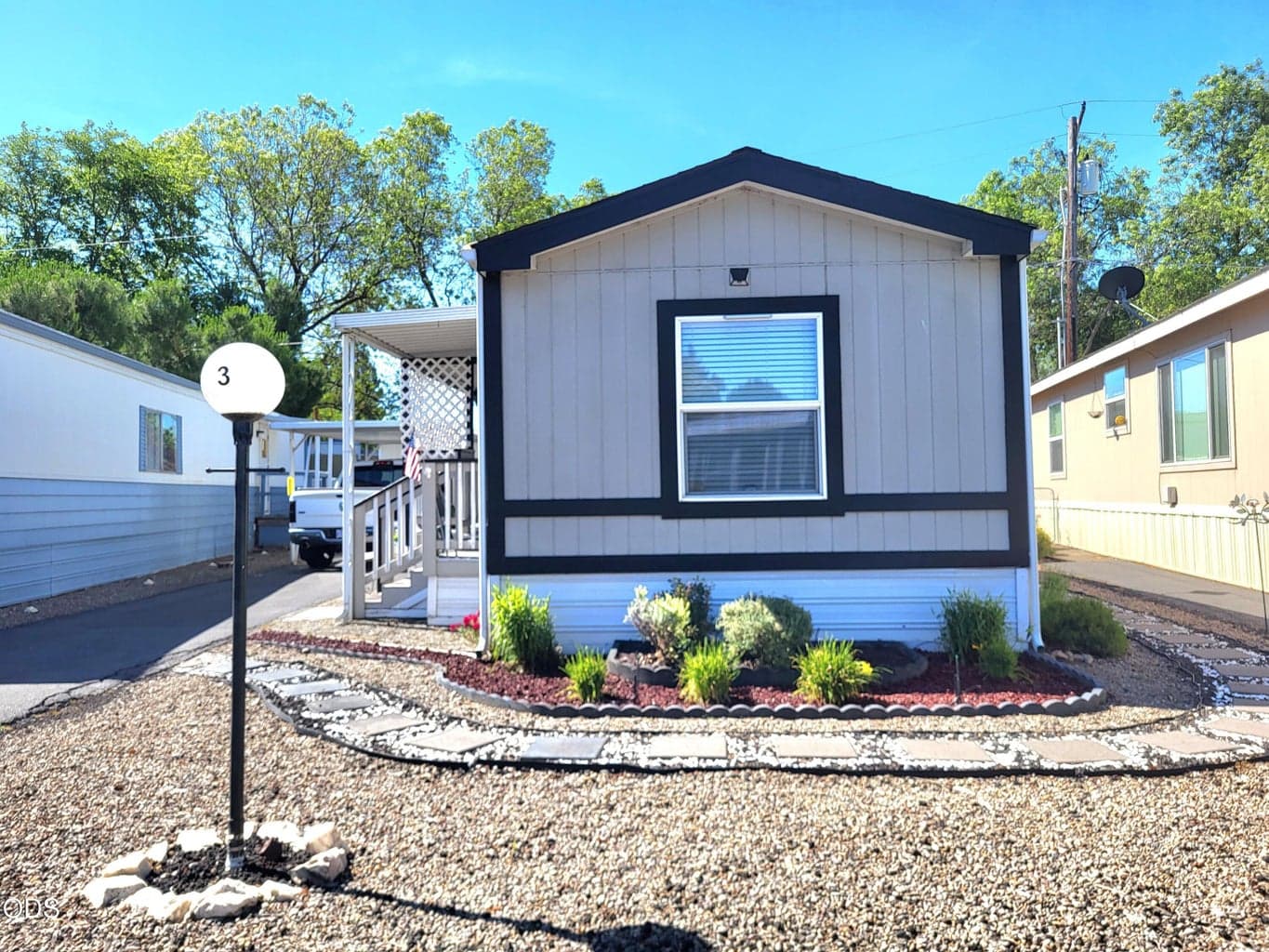 Photo of 2385 Table Rock 4 of 19
