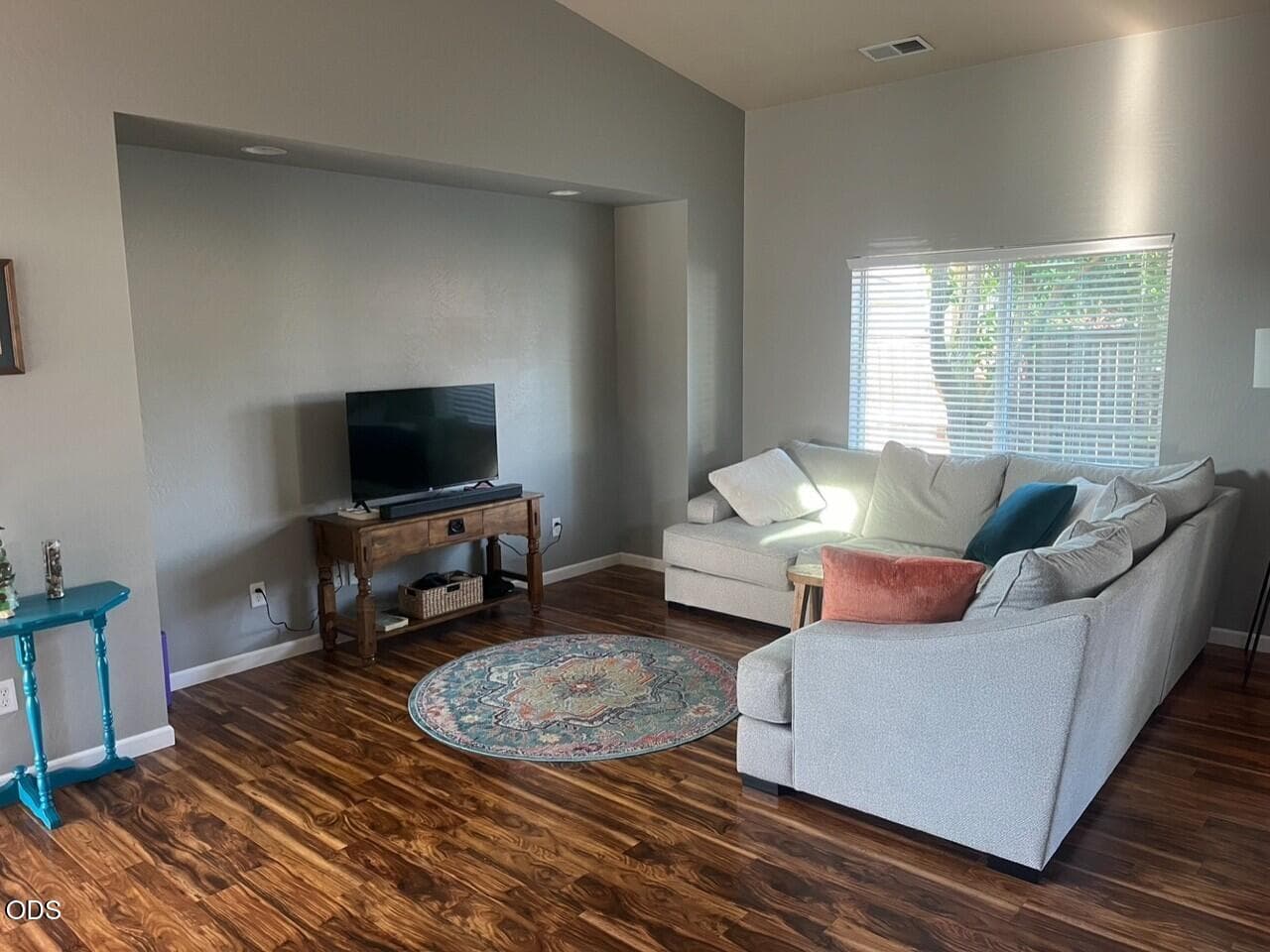 Photo of 308 Live Oak 1 of 15