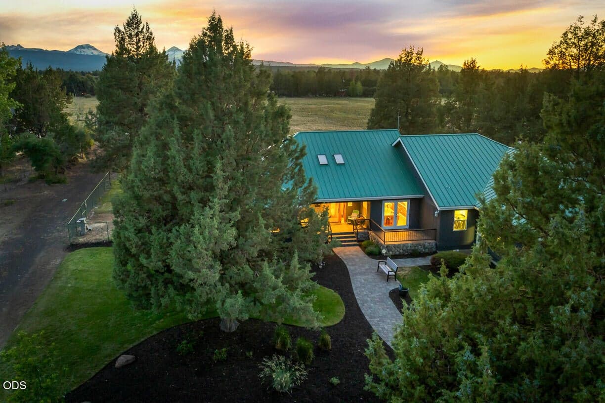 Photo of 64629 Horseman Lane 8 of 62
