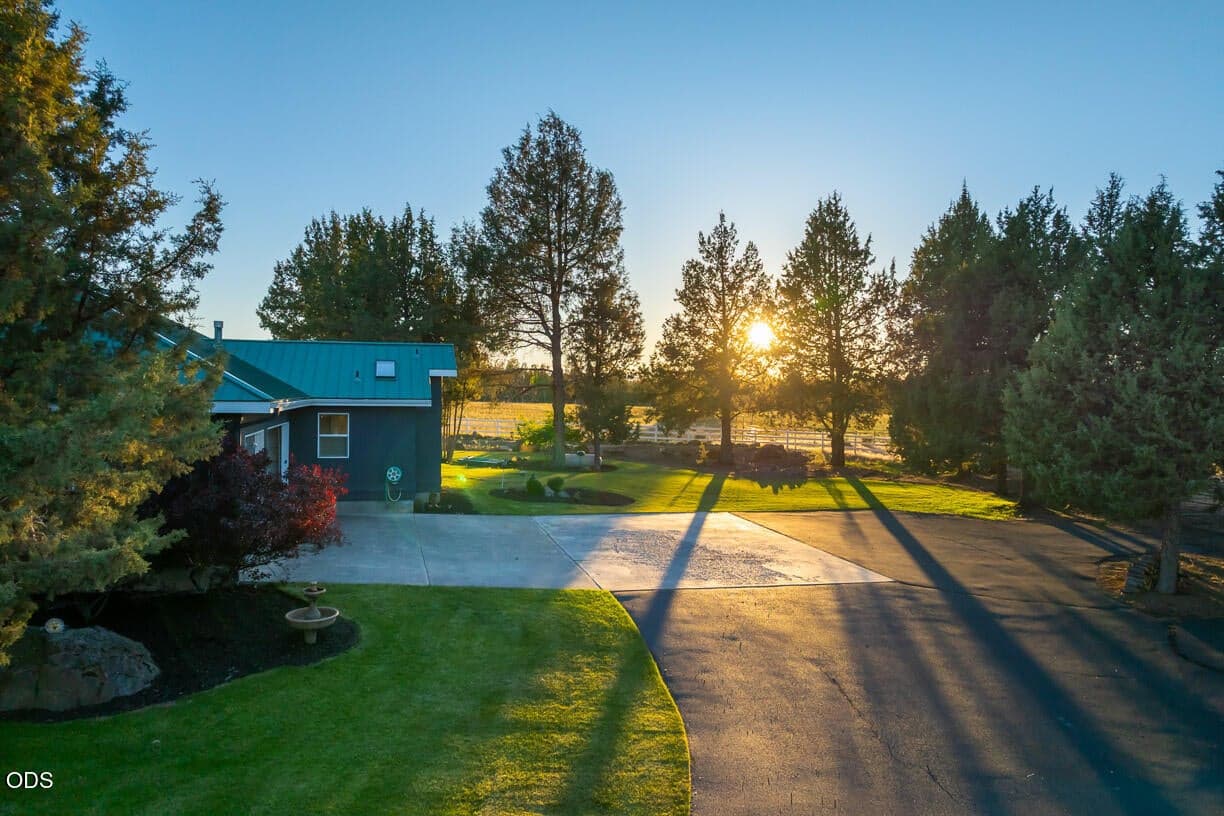 Photo of 64629 Horseman Lane 46 of 62