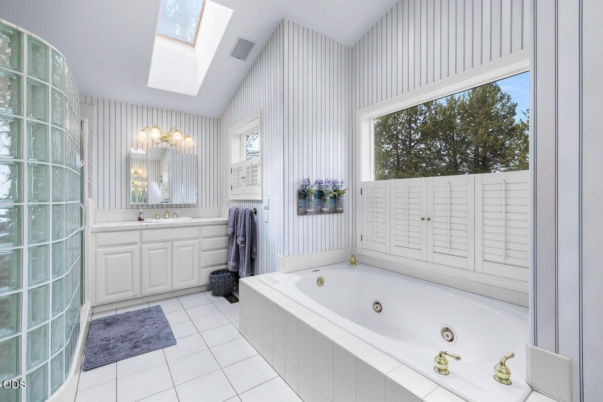 Photo of 64629 Horseman Lane 28 of 62