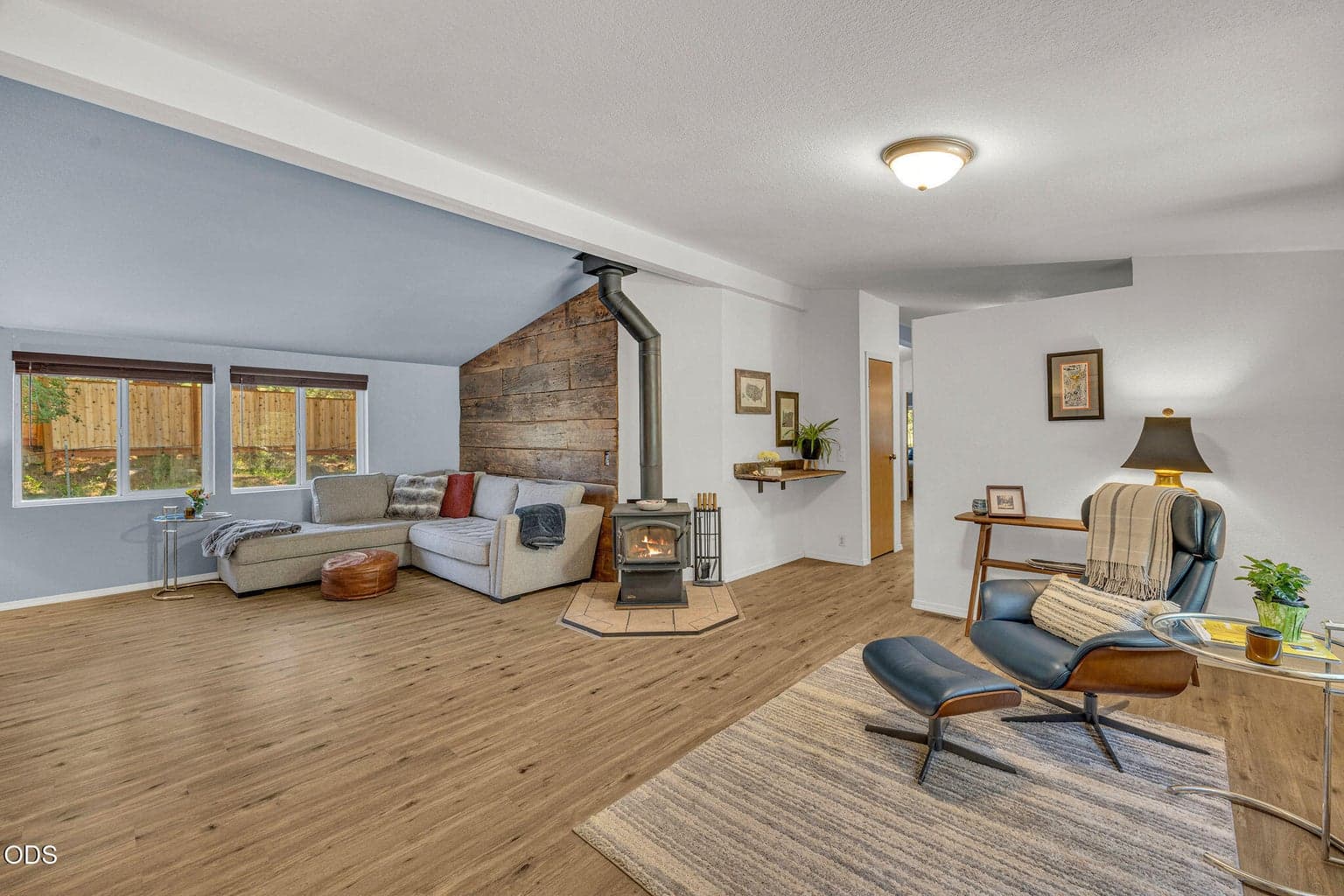Photo of 60335 Zuni Circle 1 of 38