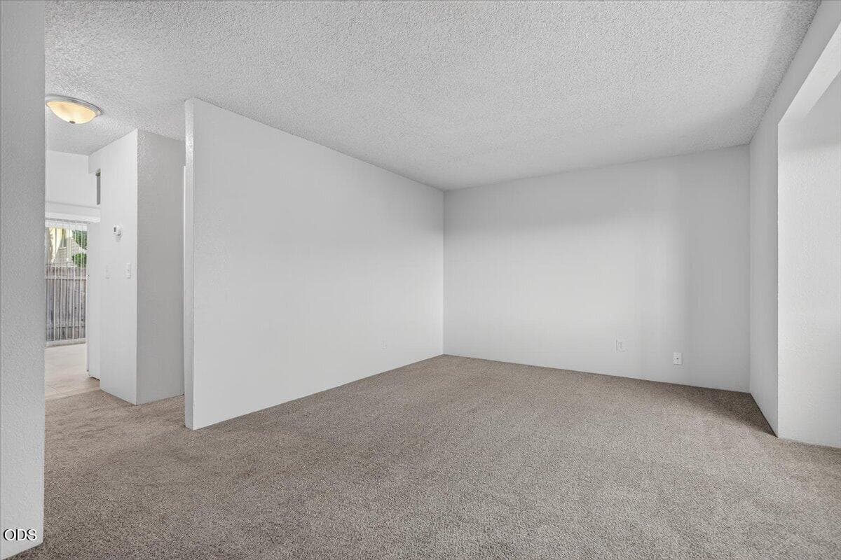 Photo of 211 Bolz Road 6 of 26