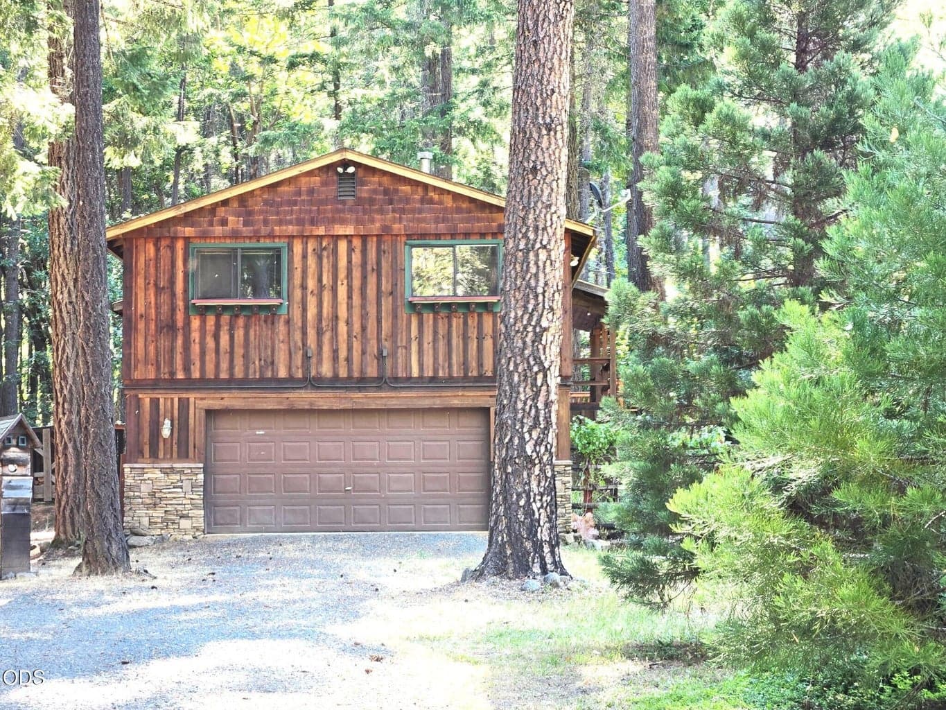 Photo of 707 McMullen Creek 2 of 57