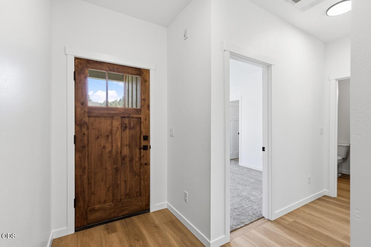 Photo of 776 Kendall 4 of 33