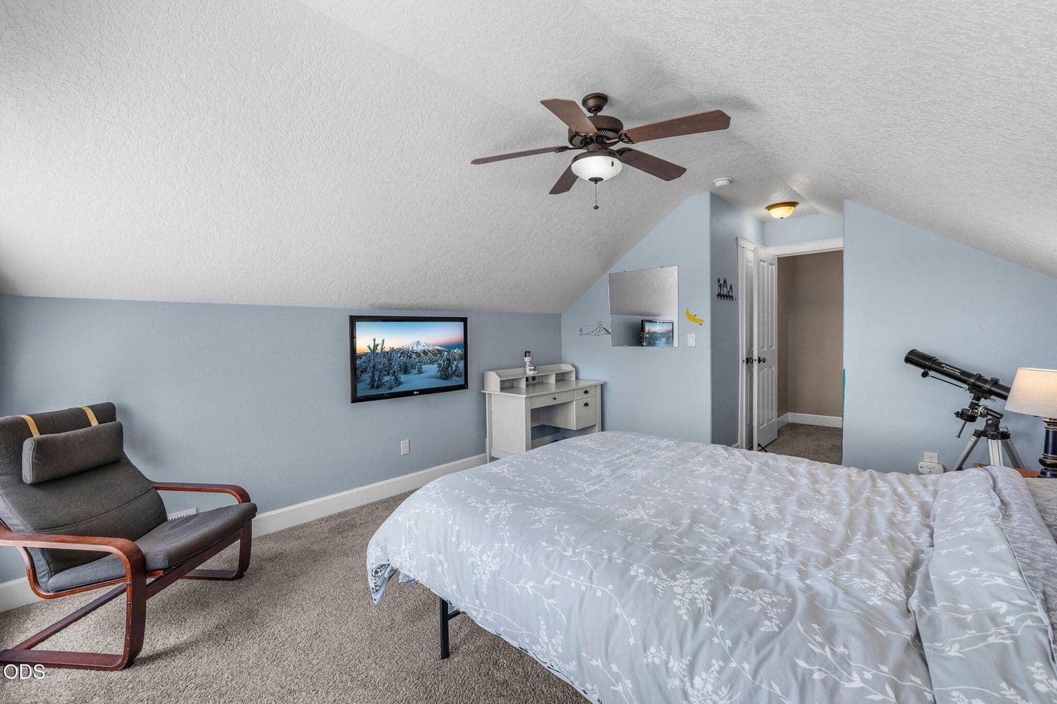 Photo of 2436 SW Forked Horn Butte Road 32 of 56