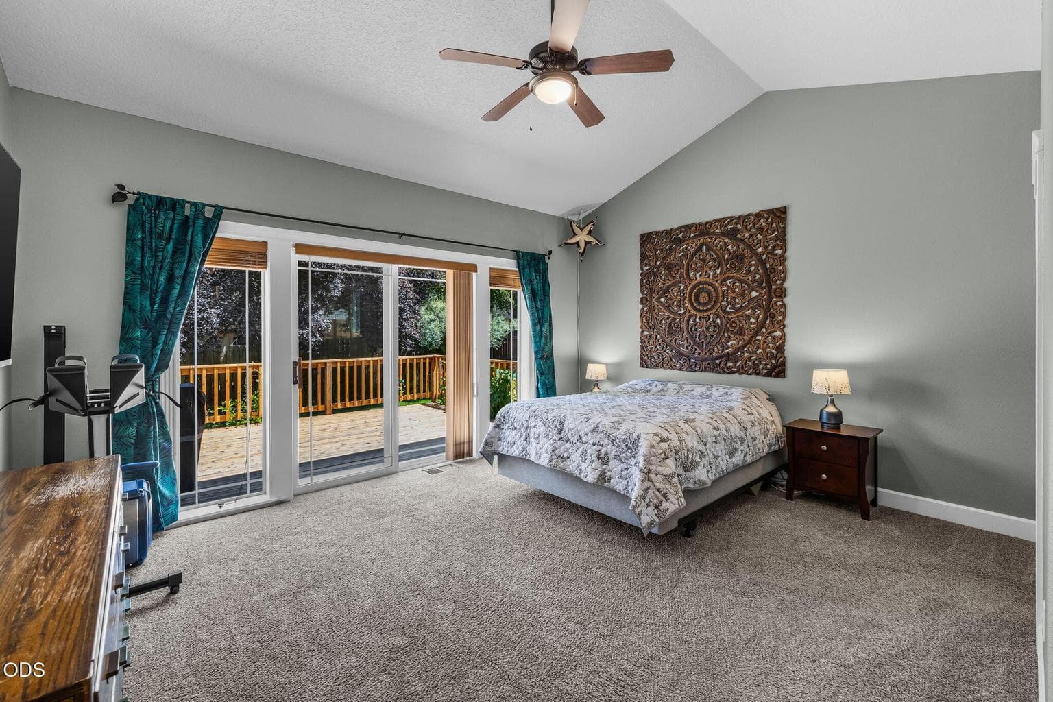 Photo of 2436 SW Forked Horn Butte Road 19 of 56