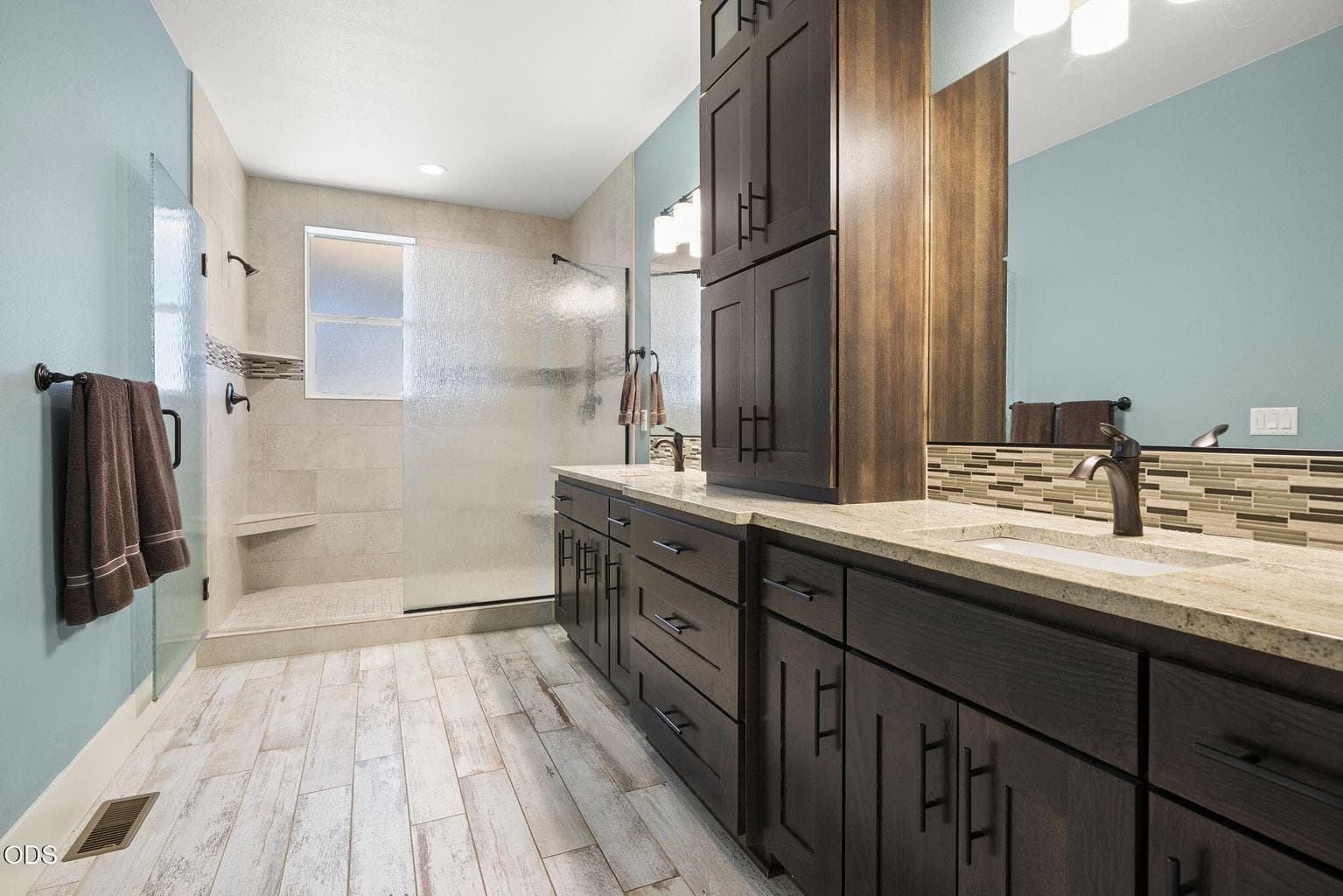 Photo of 63337 Stonewood Drive 22 of 56