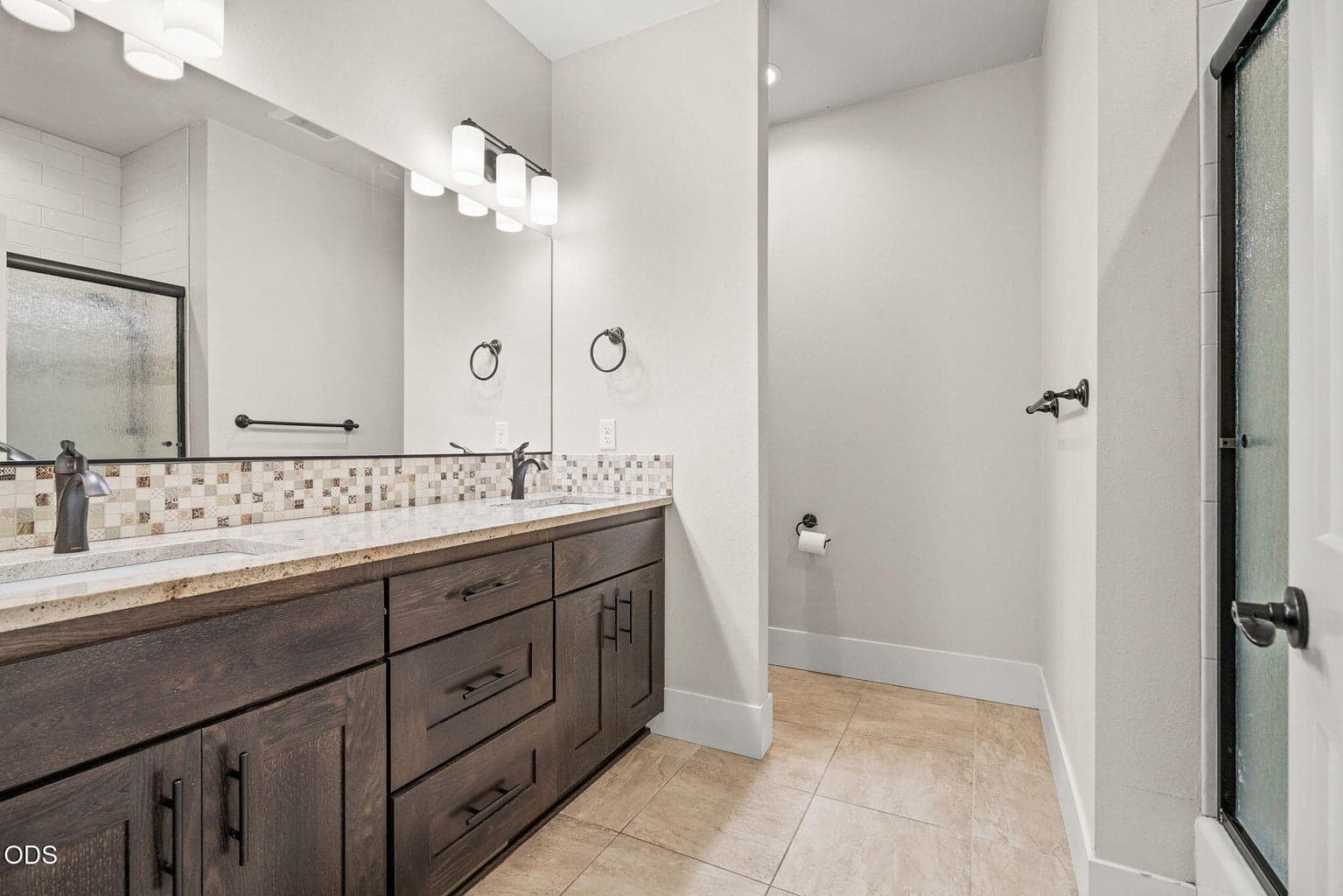Photo of 63337 Stonewood Drive 27 of 56