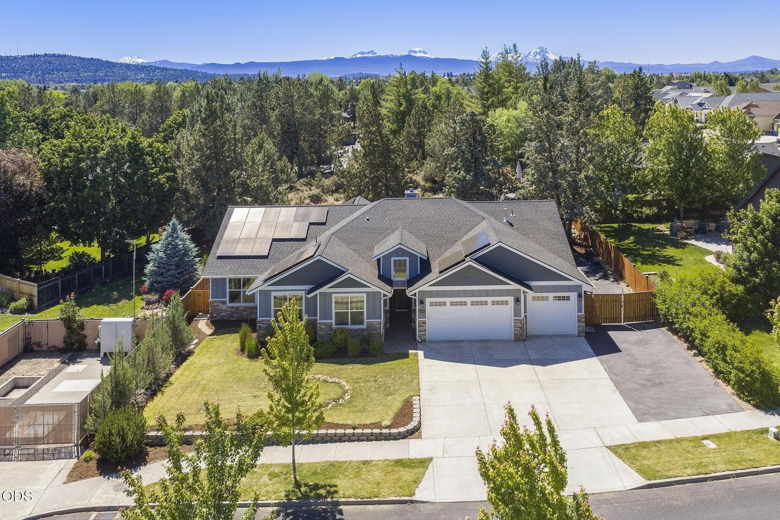 Photo of 63337 Stonewood Drive 44 of 56