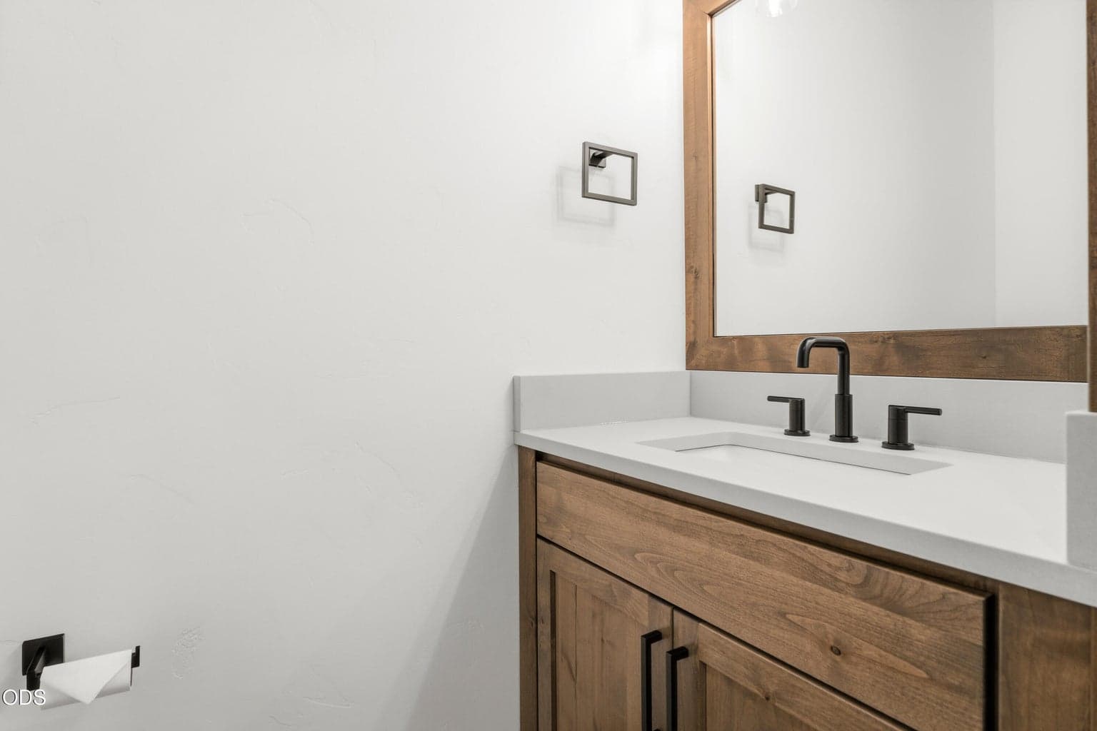 Photo of 17780 Preservation Loop 17 of 37