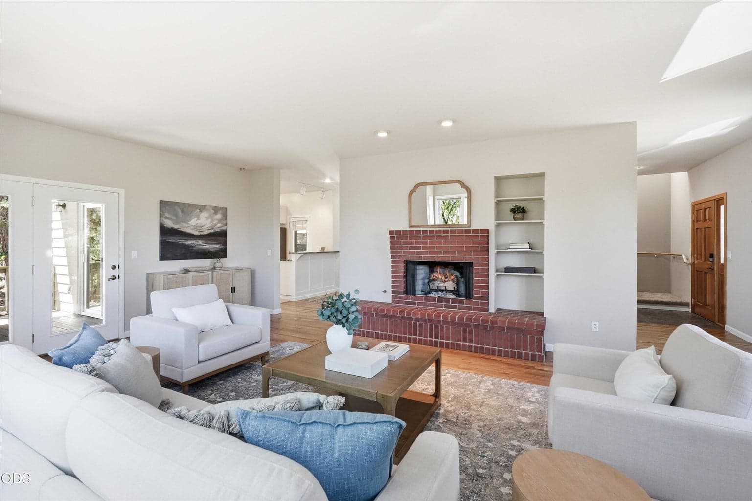 Gas fireplace
