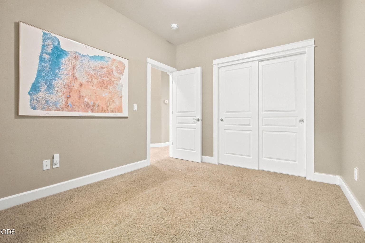 Photo of 61421 Davis Lake Loop 23 of 41