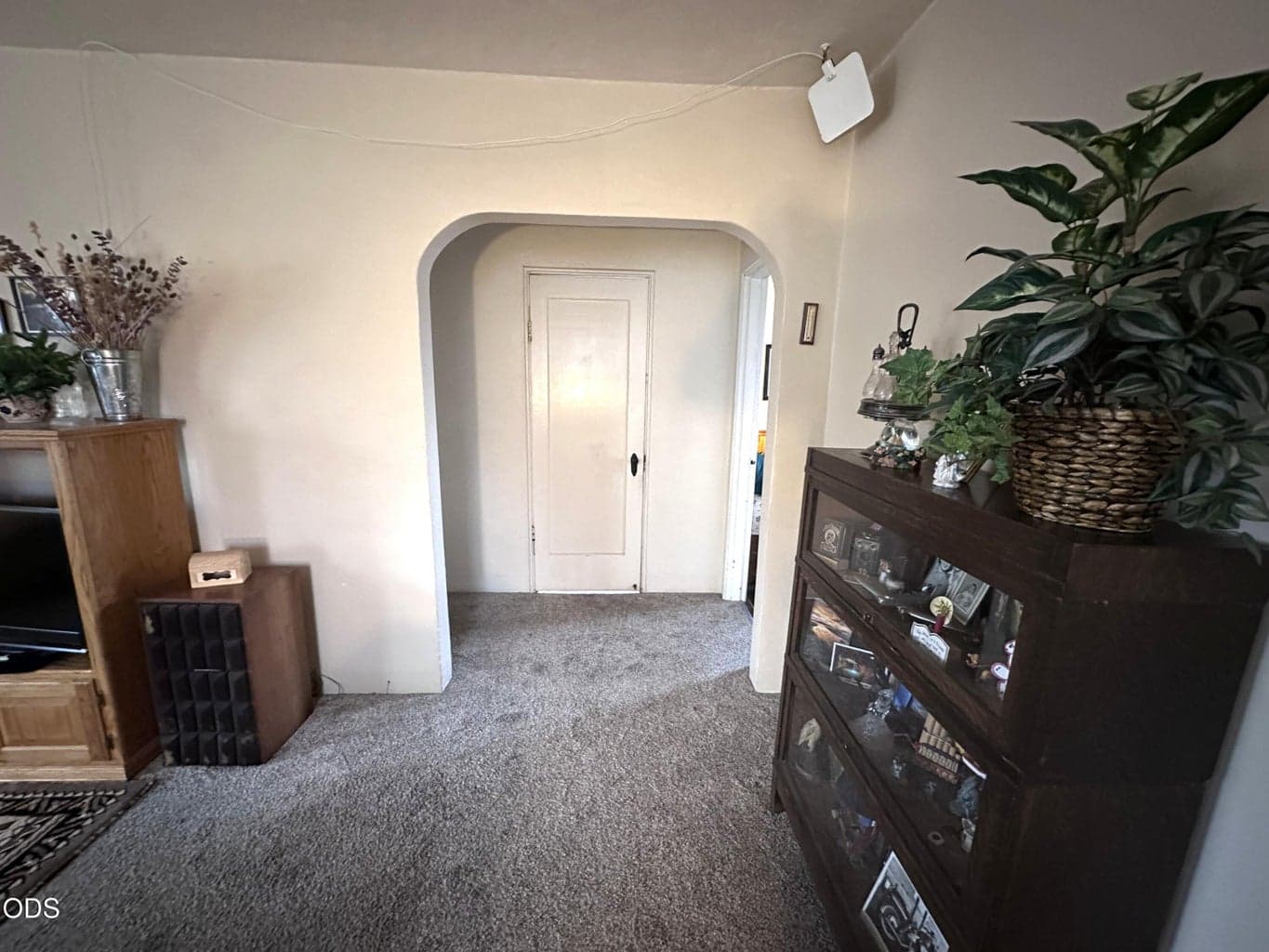 Photo of 2440 Darrow 4 of 19