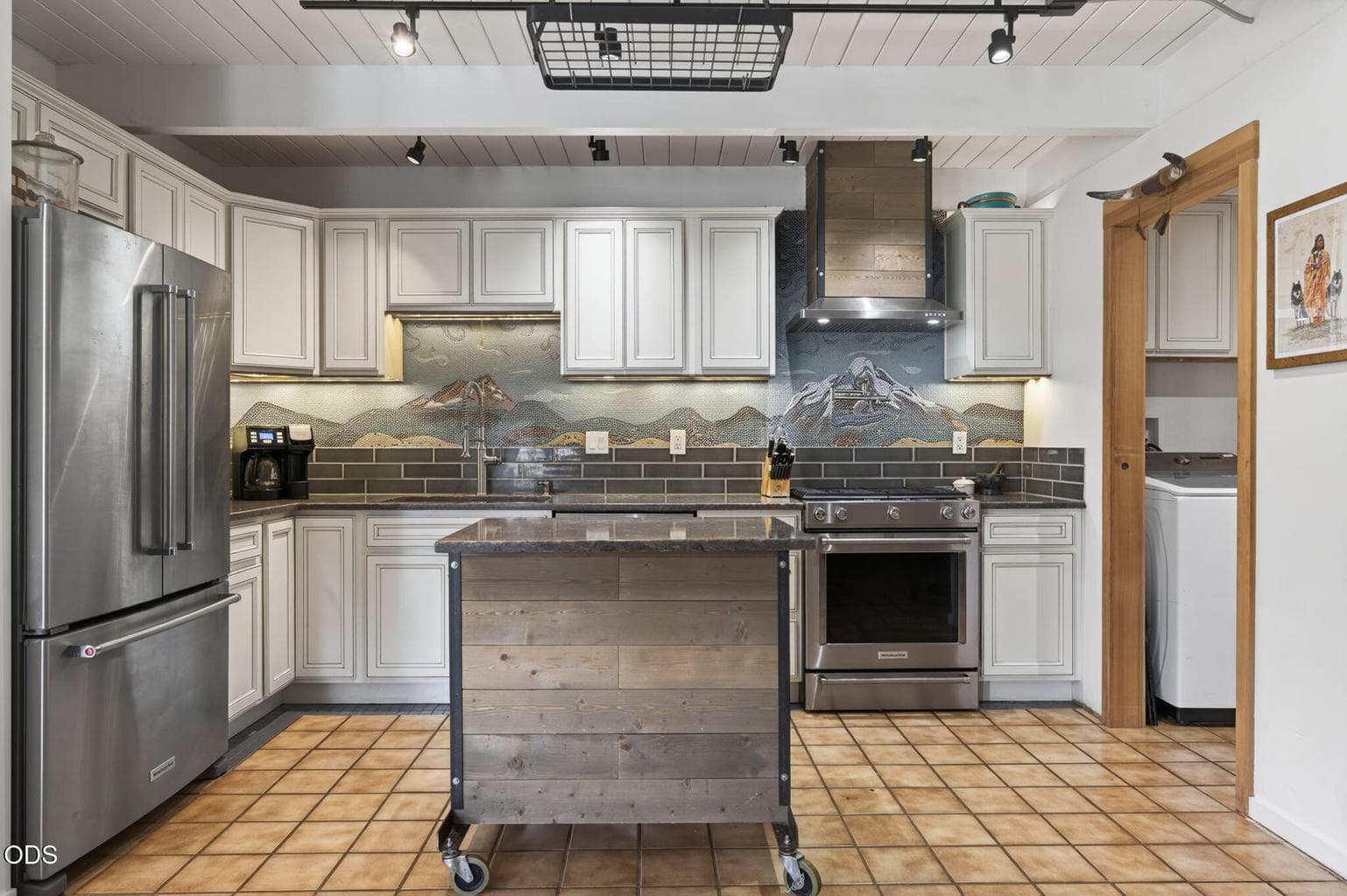 Photo of 66928 Sagebrush Lane 14 of 62