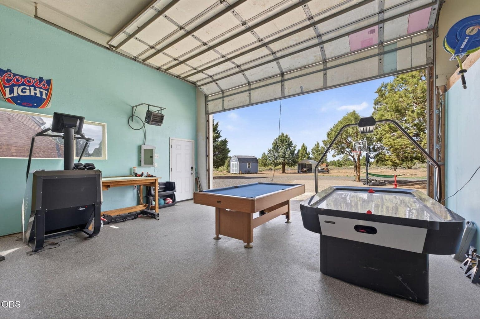Photo of 66928 Sagebrush Lane 38 of 62