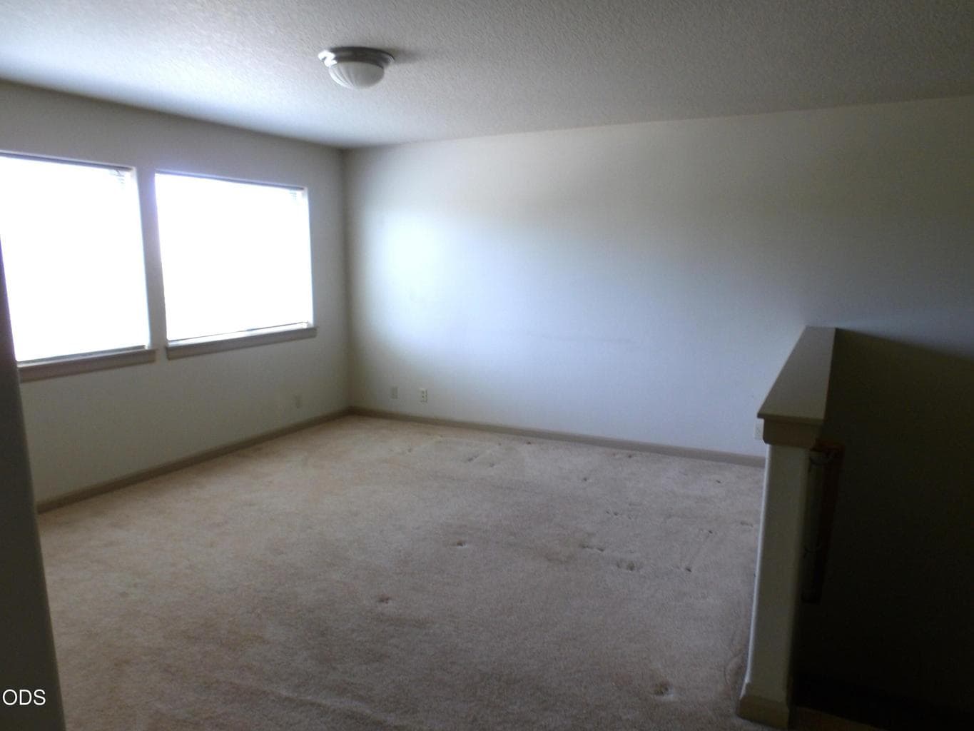 Photo of 2885 SW Juniper Avenue 10 of 17