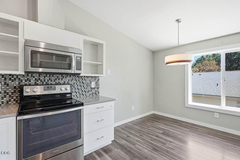 Photo of 980 SE Centennial 14 of 31