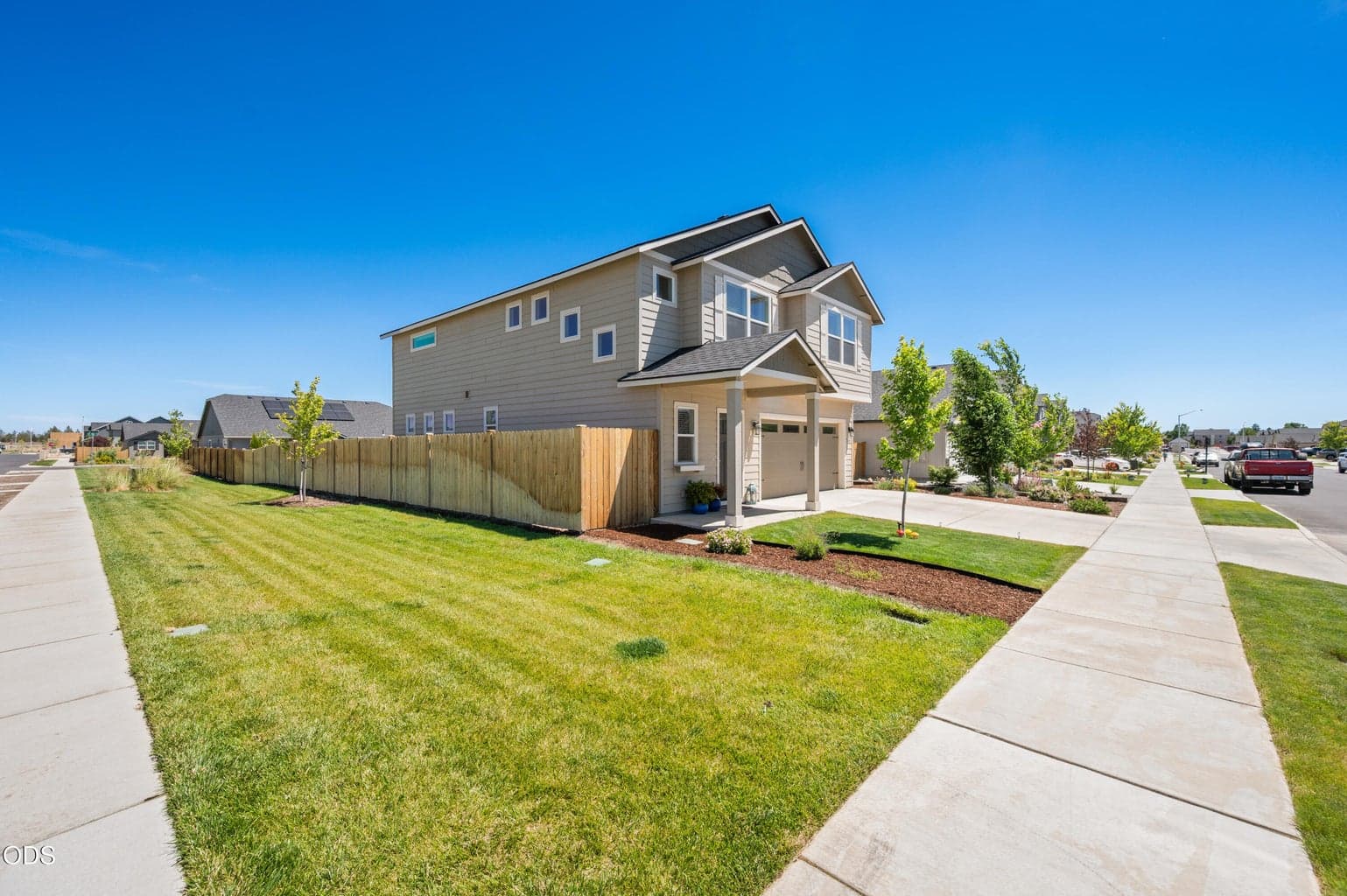 Photo of 3496 9th 3 of 32