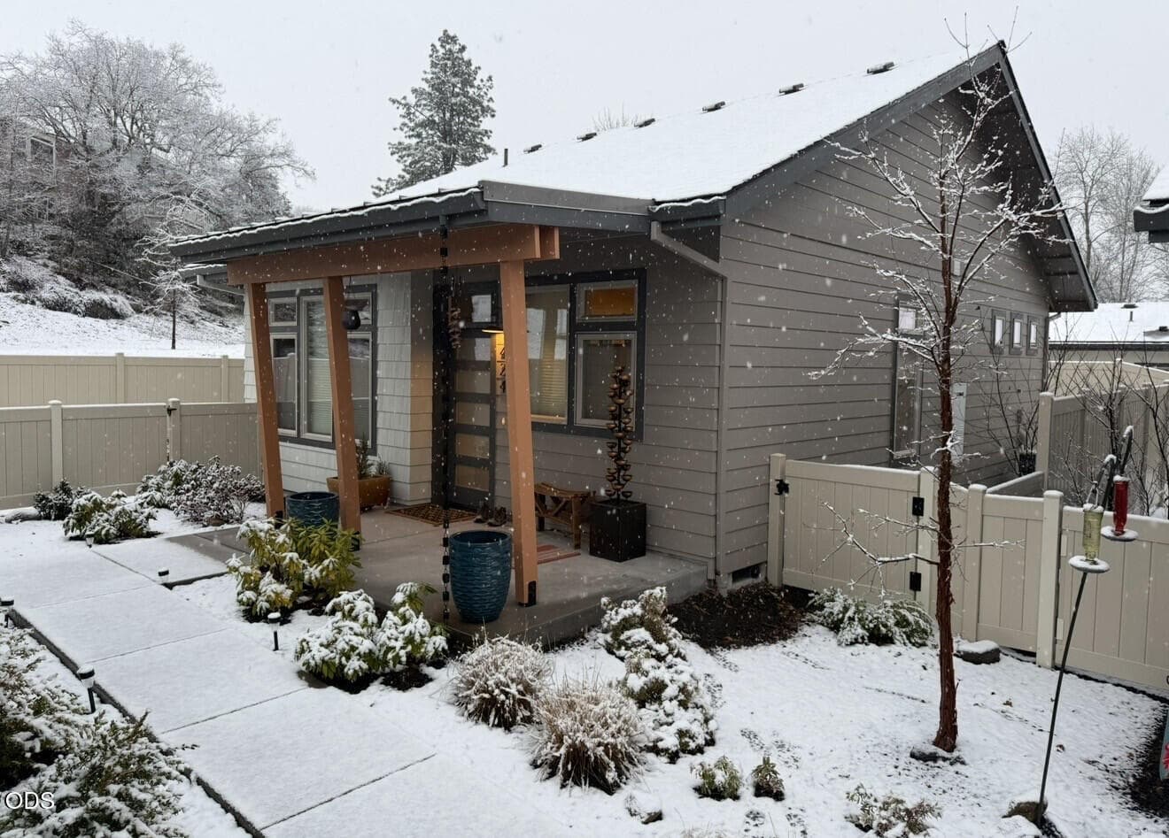 Photo of 424 Nandina 2 of 26