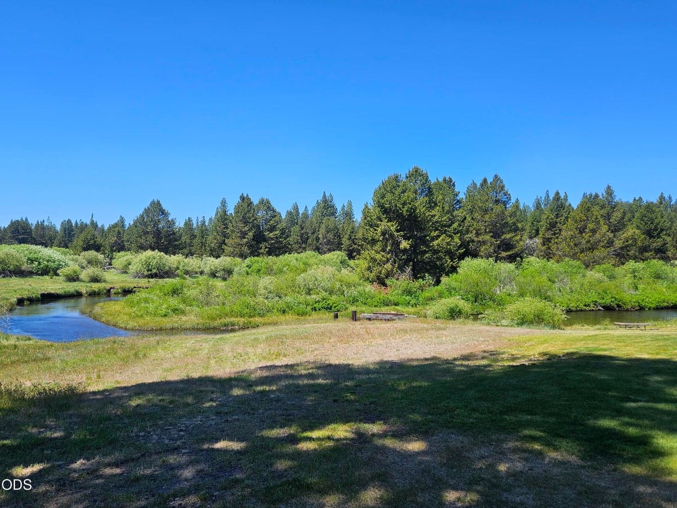 Private river access