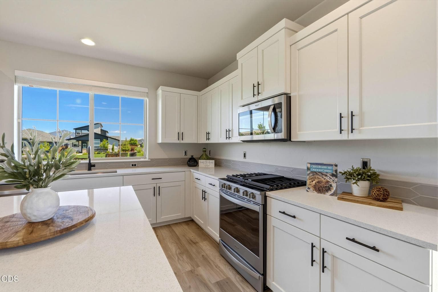 Photo of 3741 NE Petrosa Avenue 21 of 58