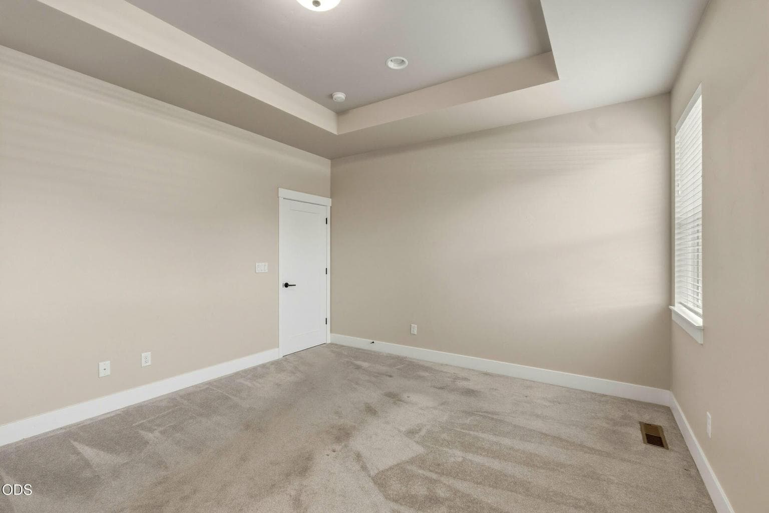 Photo of 3741 NE Petrosa Avenue 28 of 58