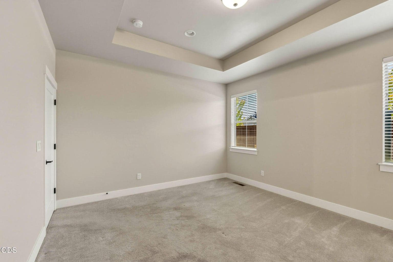 Photo of 3741 NE Petrosa Avenue 29 of 58