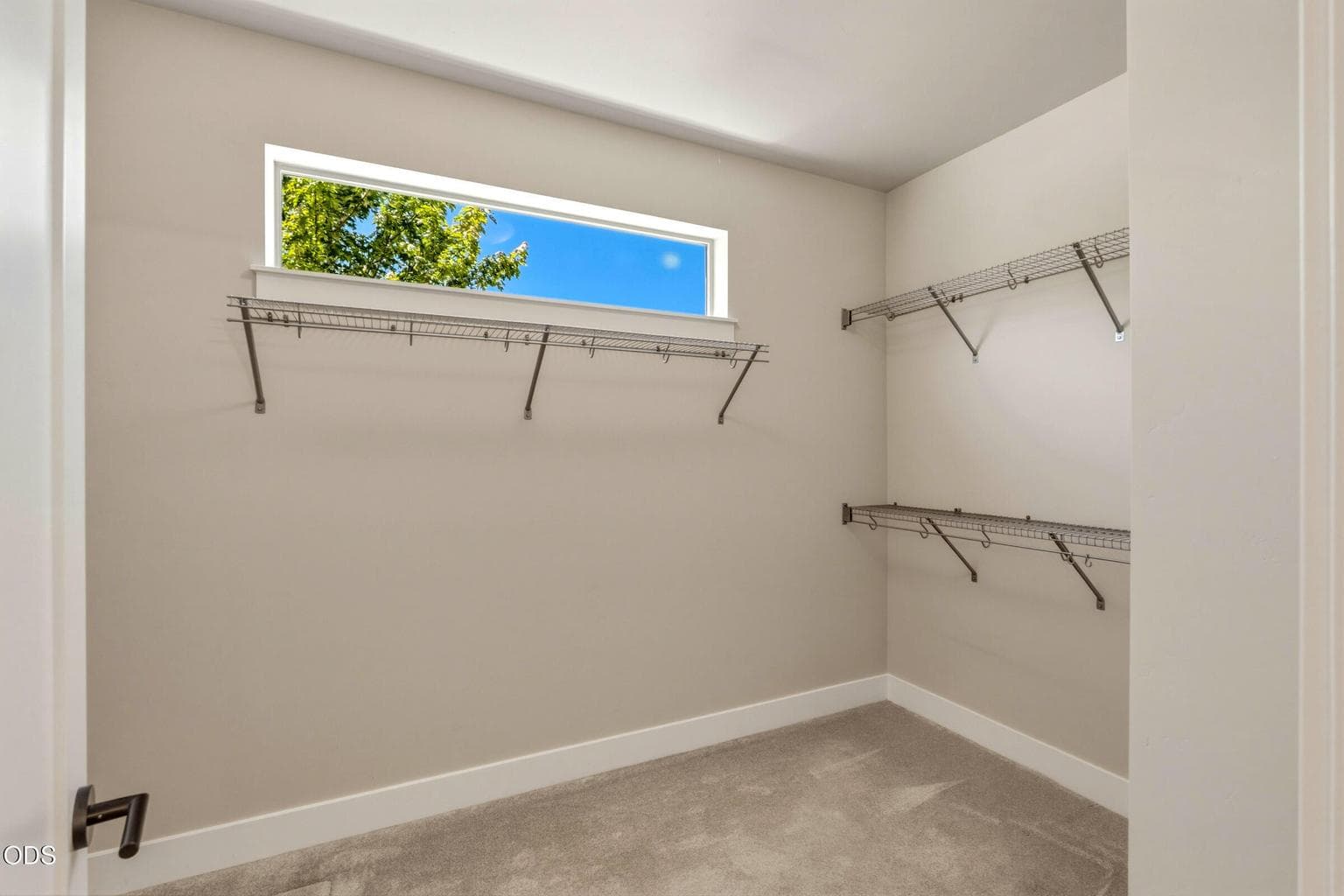 Photo of 3741 NE Petrosa Avenue 32 of 58